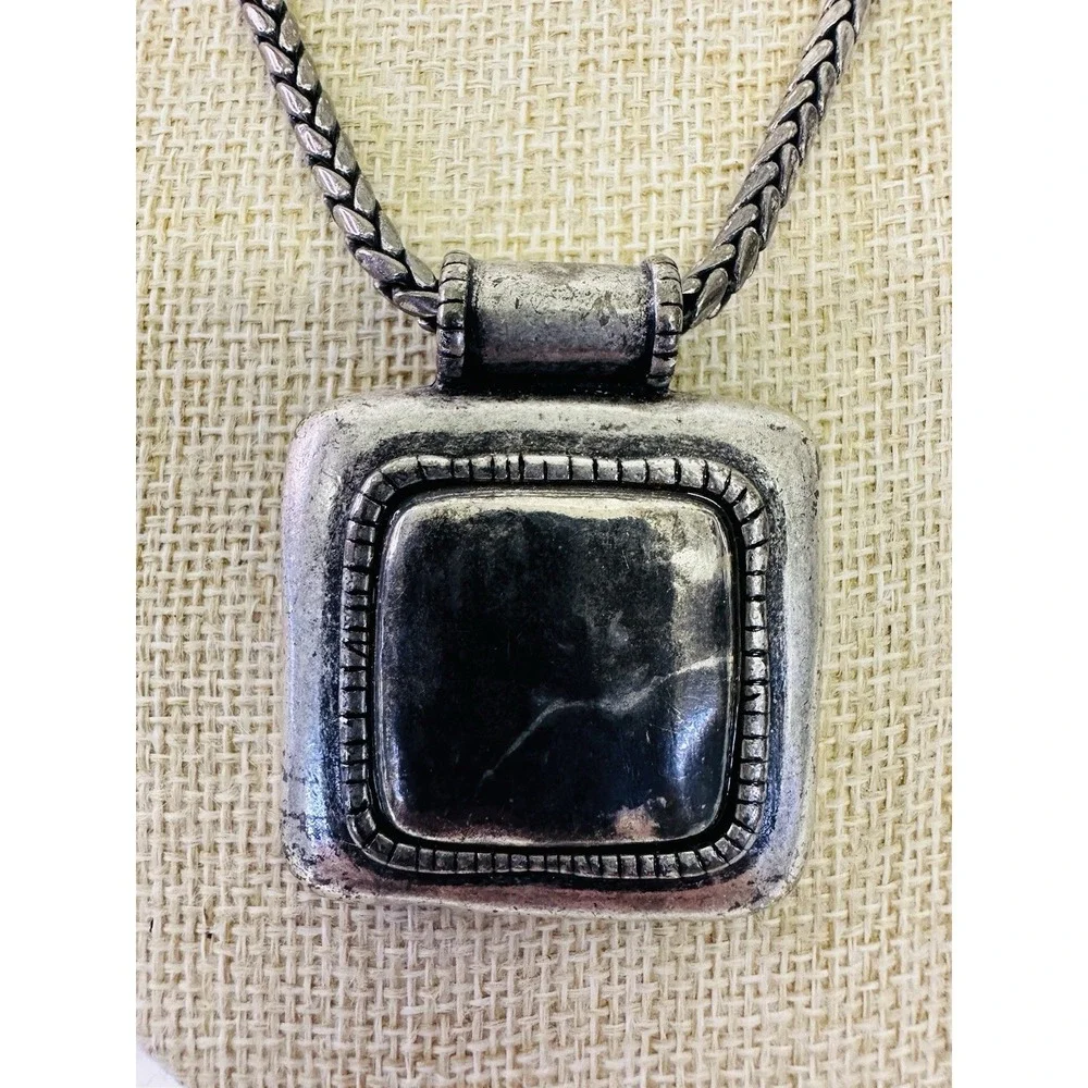 Chico's Vintage Silver Tone Rustic‎ Pendant Necklace 18